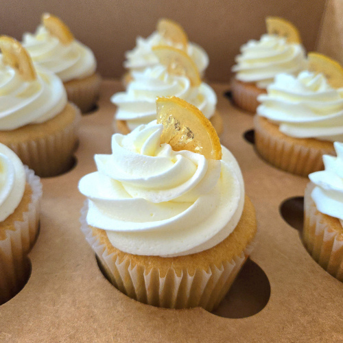 Lemon Curd Cupcakes